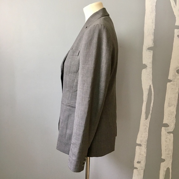 TALBOTS WOOL Button Up Blazer Gray Size 8 Petite - Picture 6 of 10